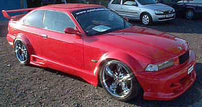 Miks BMW E36 on 20's 
